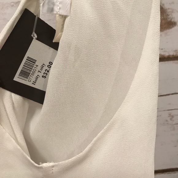 Hoity Toity  Cream Blouse Tank M NWT - Picture 5 of 8
